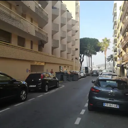 Impeccable 2 pièces avec balcons à 50m de la plage Antibes Extérieur photo